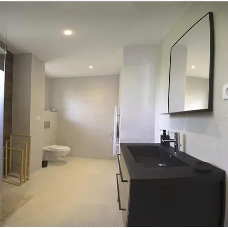 Stunning 90sqm With Panoramic View And Garden Σπίτι διακοπών *