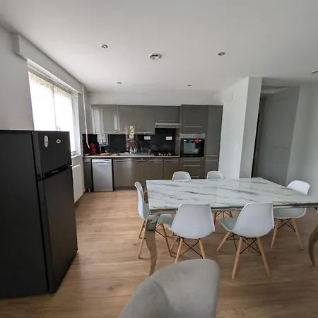 Stunning 90sqm With Panoramic View And Garden Feldkirch