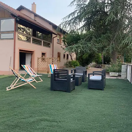Stunning 90sqm With Panoramic View And Garden *